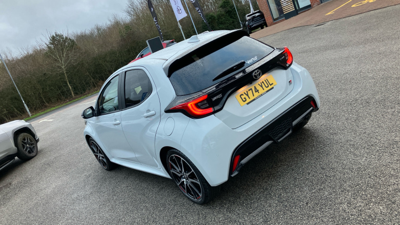 Toyota Yaris 1.5 Hybrid GR Sport 5dr CVT Hybrid Hatchback